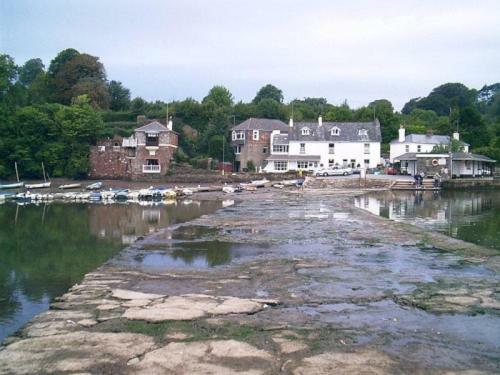 托特尼斯Stoke Gabriel Lodgings住宿加早餐旅馆 外观 照片
